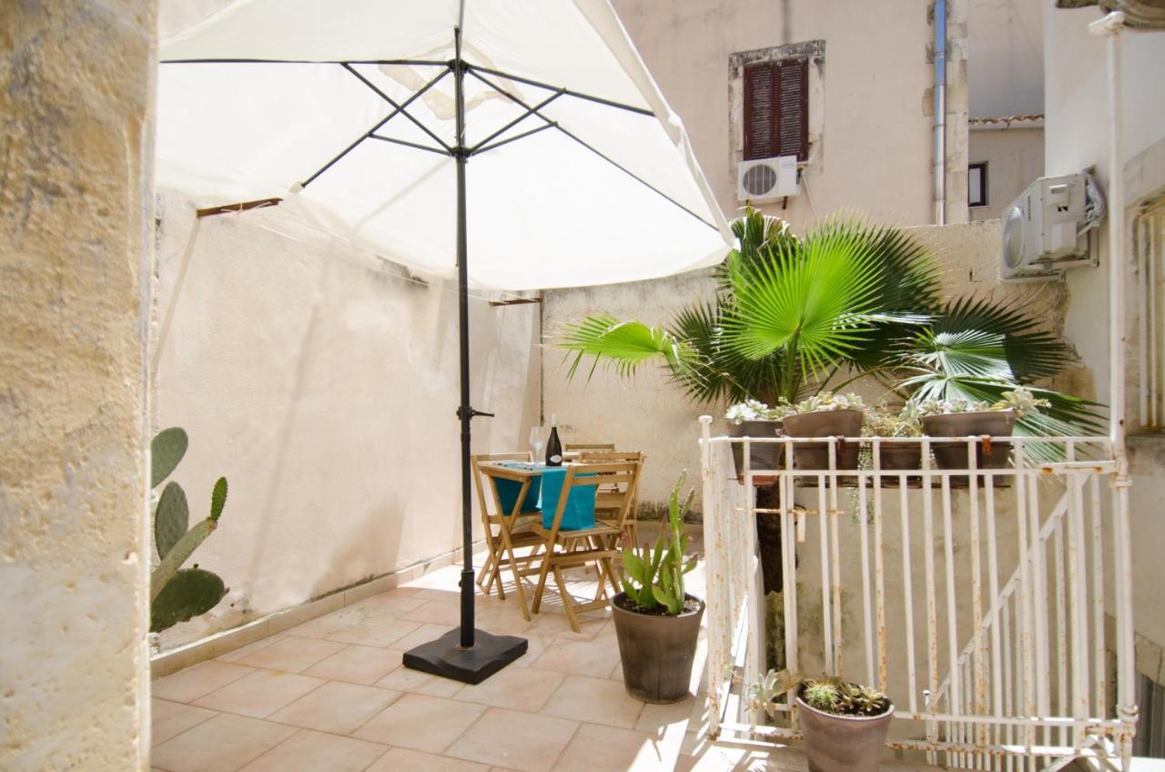 La Terrazza Di Archimede- Ortigia Holidays Syrakus Exterior foto